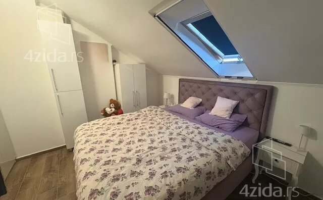 Petosoban stan | 4zida