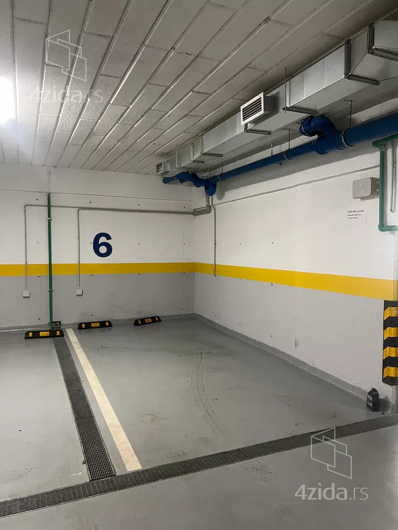 Garaža/Parking | 4zida