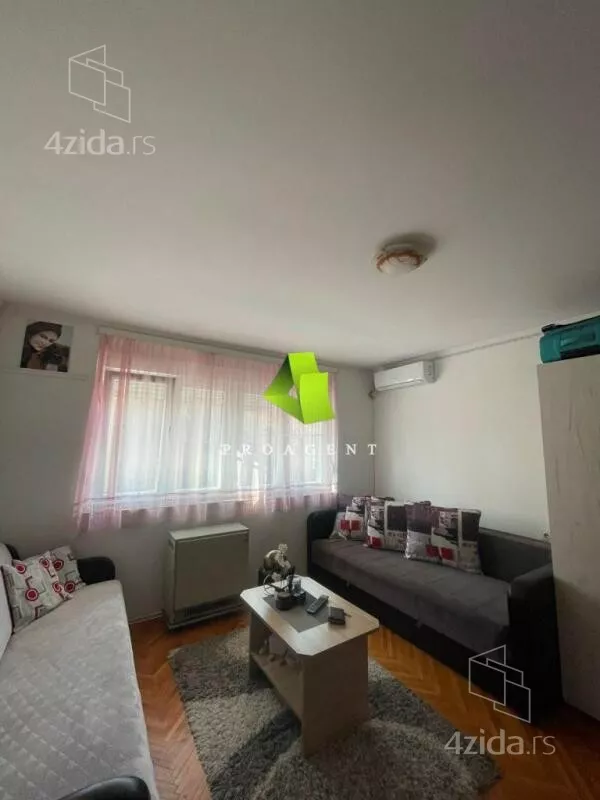 Garsonjera | 4zida