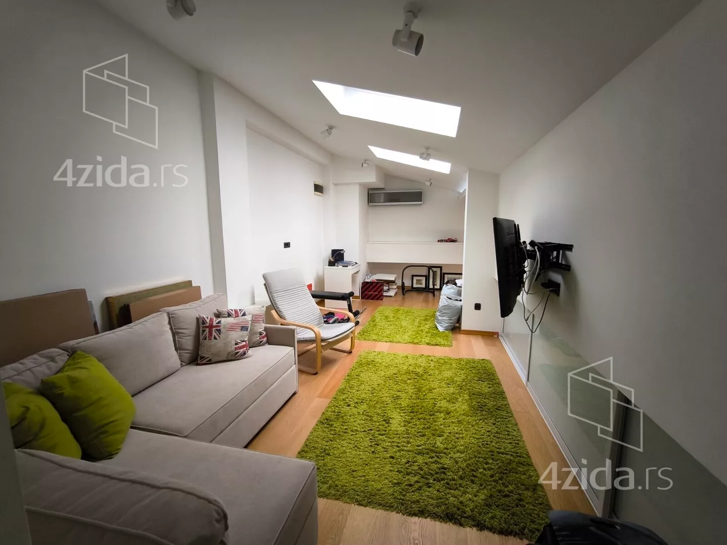 Četvorosoban stan | 4zida