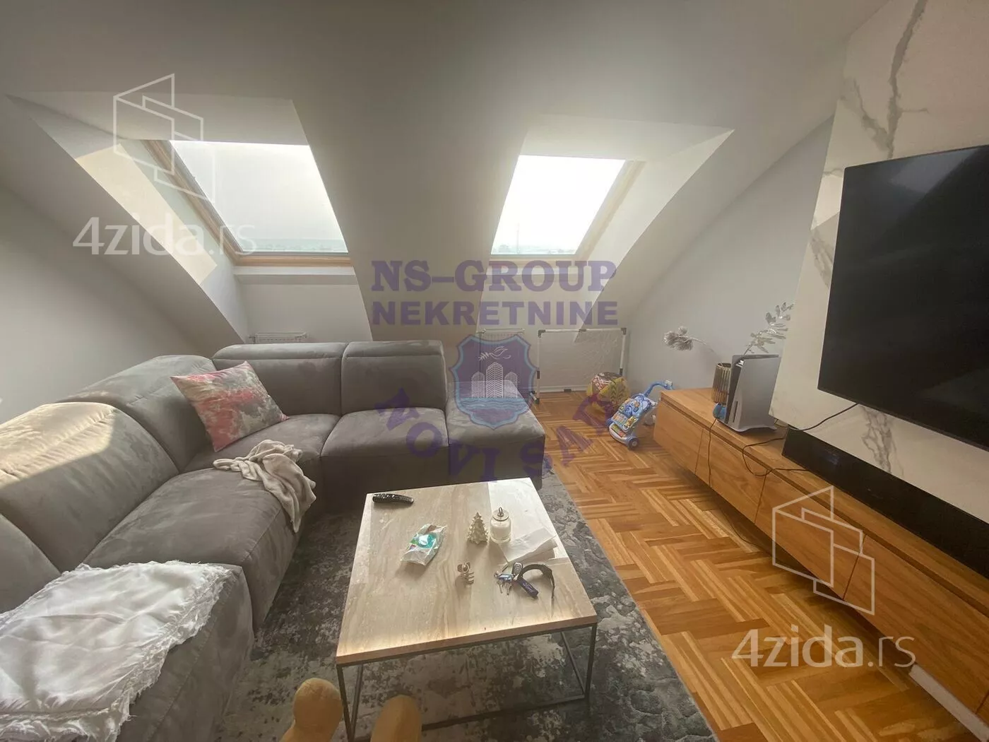 Četvorosoban stan | 4zida