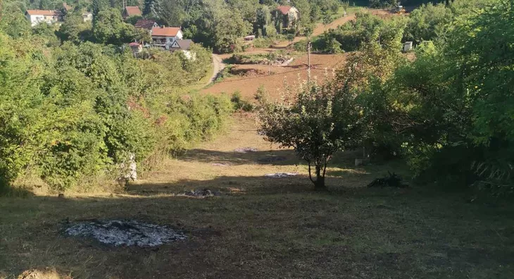Plac | 4zida