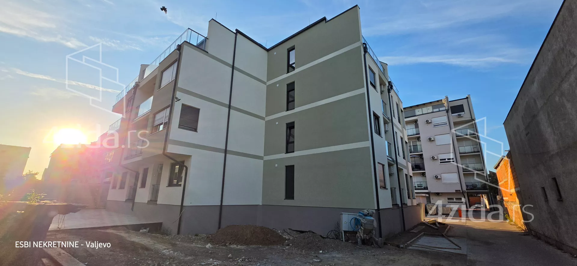 Garsonjera | 4zida