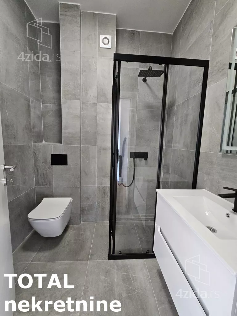 Šestosoban stan | 4zida