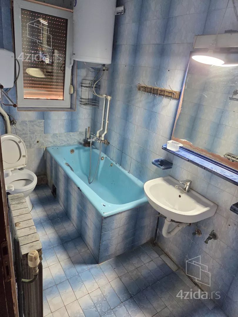 Сдается трехкомнатная квартира, Svetog Save, 400€, 100m² — фото