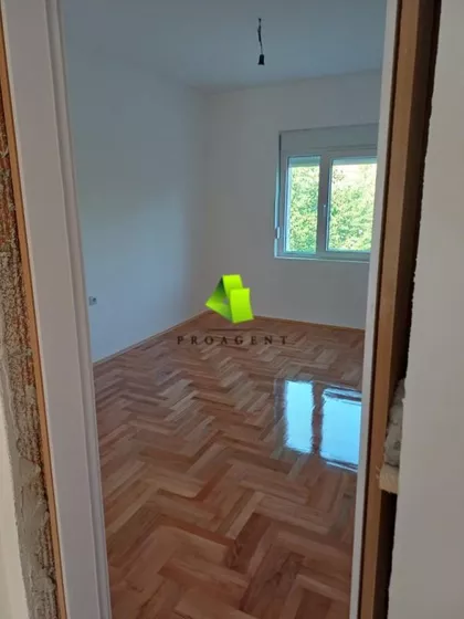 Donja Vrežina | 4zida.rs