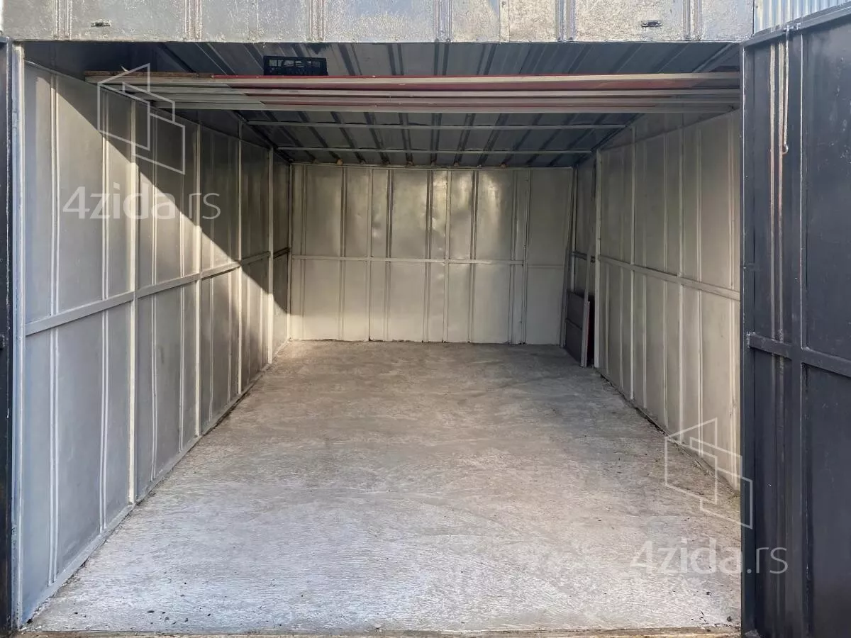 Garaža | 4zida