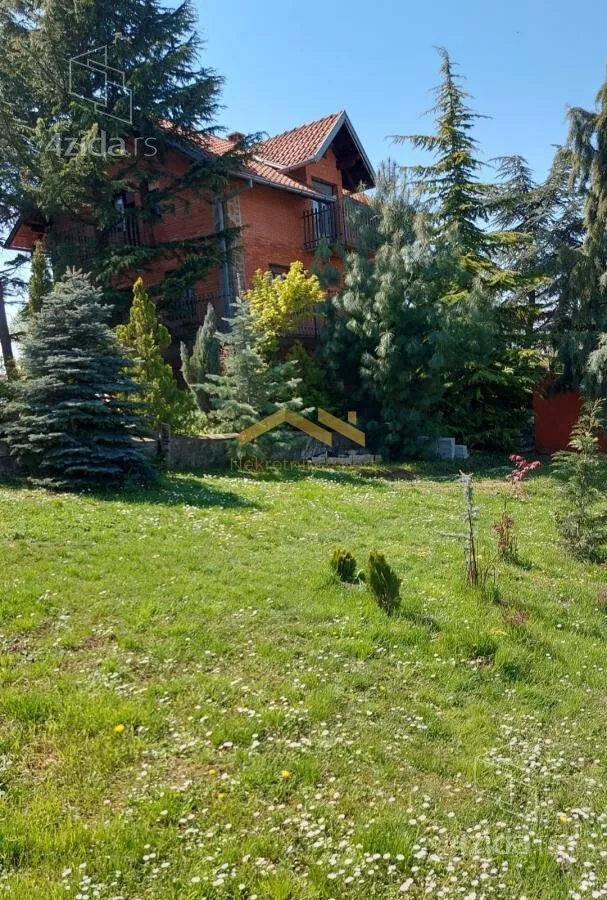 Kuća | 4zida
