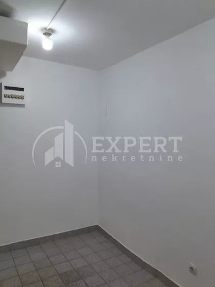 Obrenovićeva | 4zida.rs