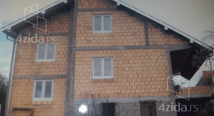 4-etažna kuća | 4zida