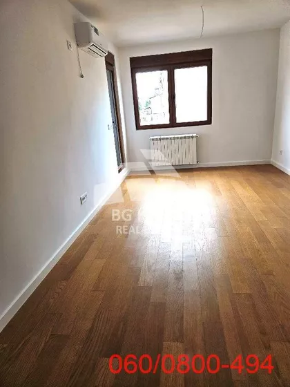 Krfska | 4zida.rs