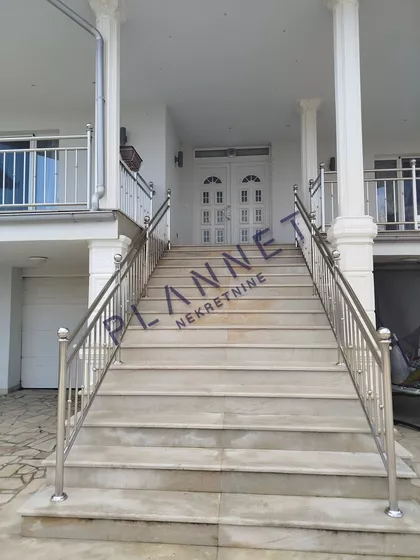 Gradske lokacije | 4zida.rs