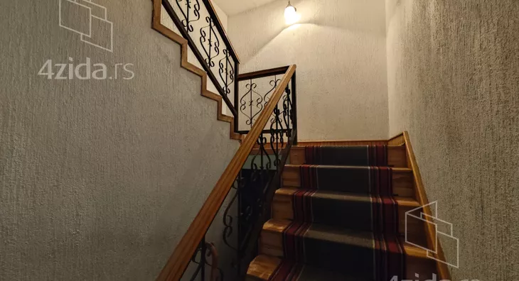 3-etažna kuća | 4zida