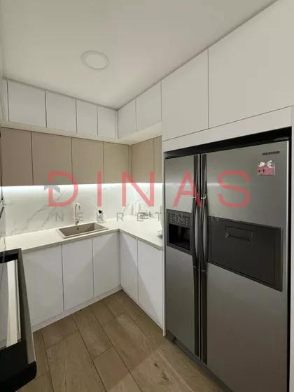 Centar 3 | 4zida.rs