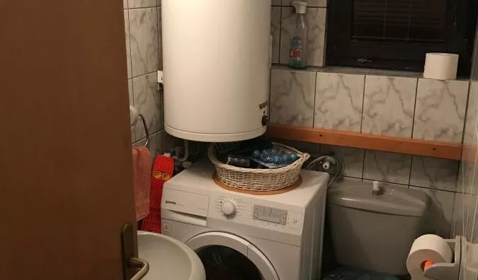 Šestosoban stan | 4zida