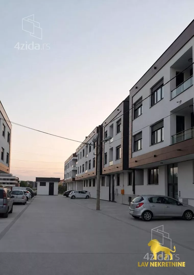 Garsonjera | 4zida