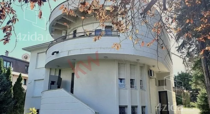 4-etažna kuća | 4zida