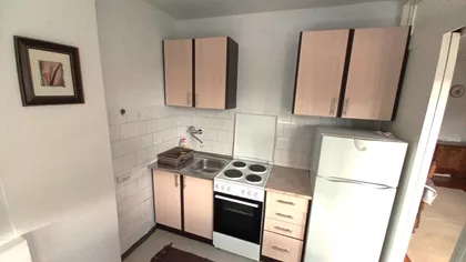 Braće Jovandić 9 | 4zida.rs