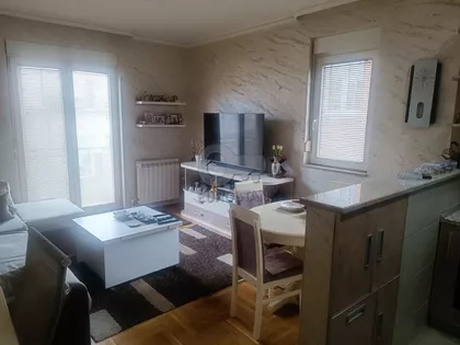 Pere Veljkovića | 4zida.rs