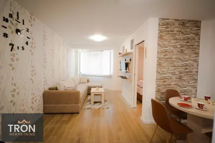 Nemanjina | 4zida.rs