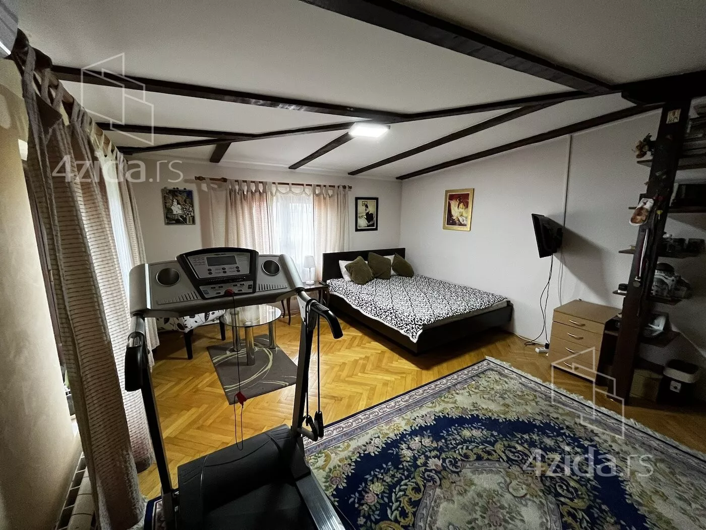 Šestosoban stan | 4zida