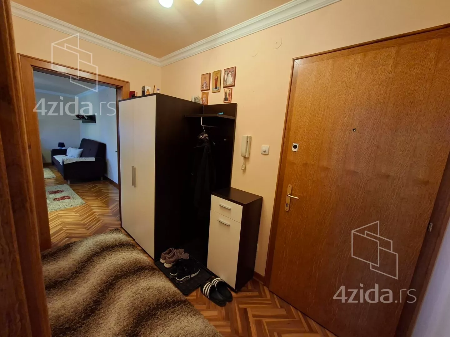 Garsonjera | 4zida