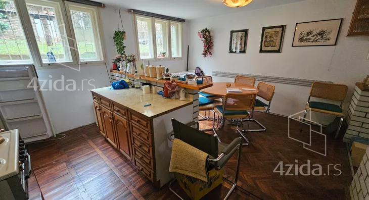 3-etažna kuća | 4zida