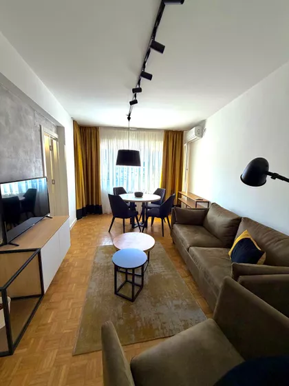 Pop-Lukina | 4zida.rs