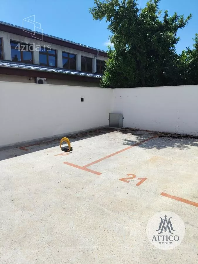 Parking | 4zida