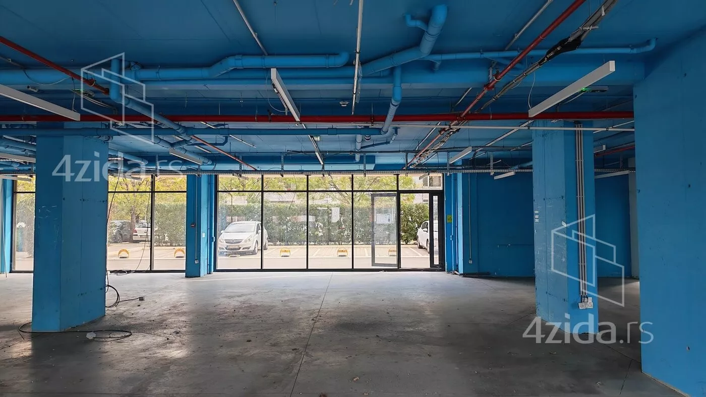 Poslovni prostor | 4zida