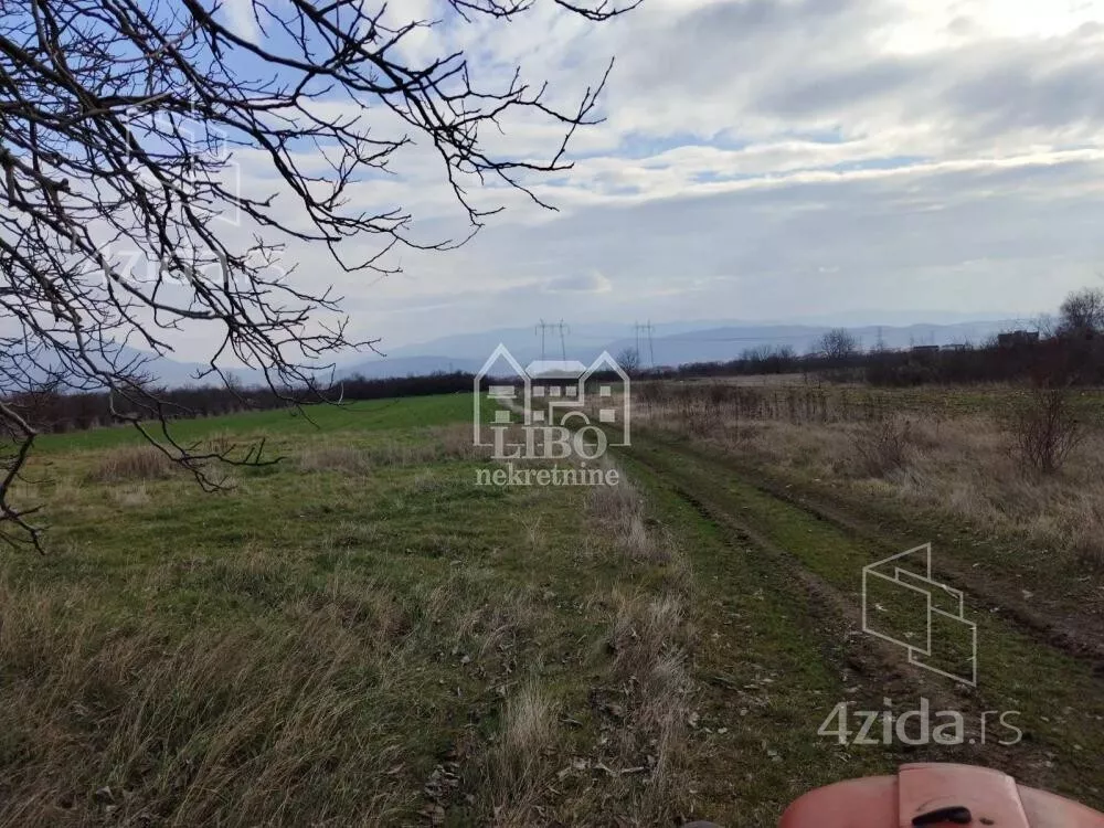 Građevinsko zemljište | 4zida