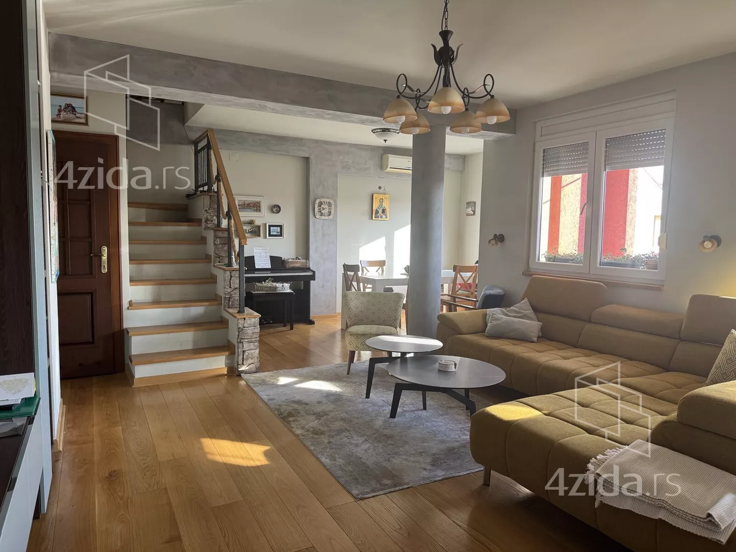 Četvorosoban stan | 4zida