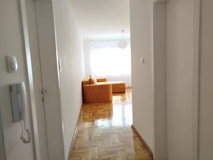 Dubrovačka 5 | 4zida.rs