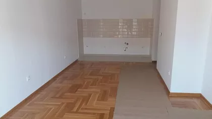 Dostojevskog 5 | 4zida.rs
