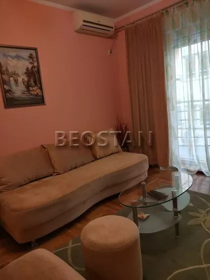 Pećska | 4zida.rs