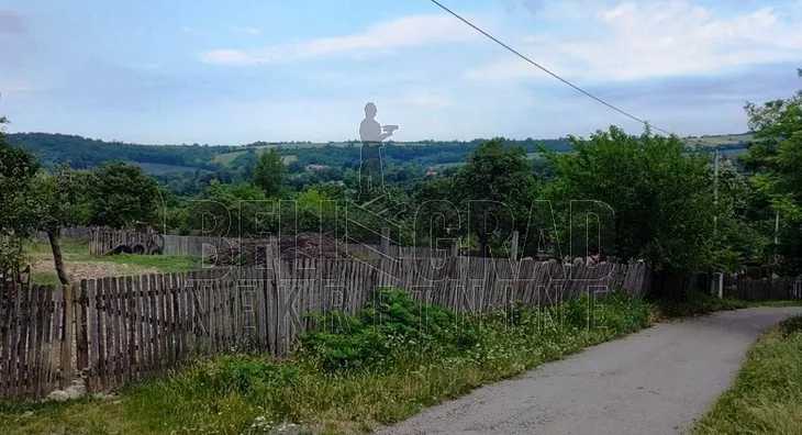 Plac | 4zida