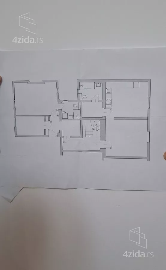 Petosoban stan | 4zida