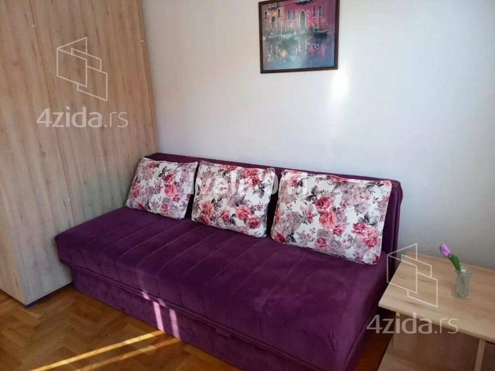 Garsonjera | 4zida