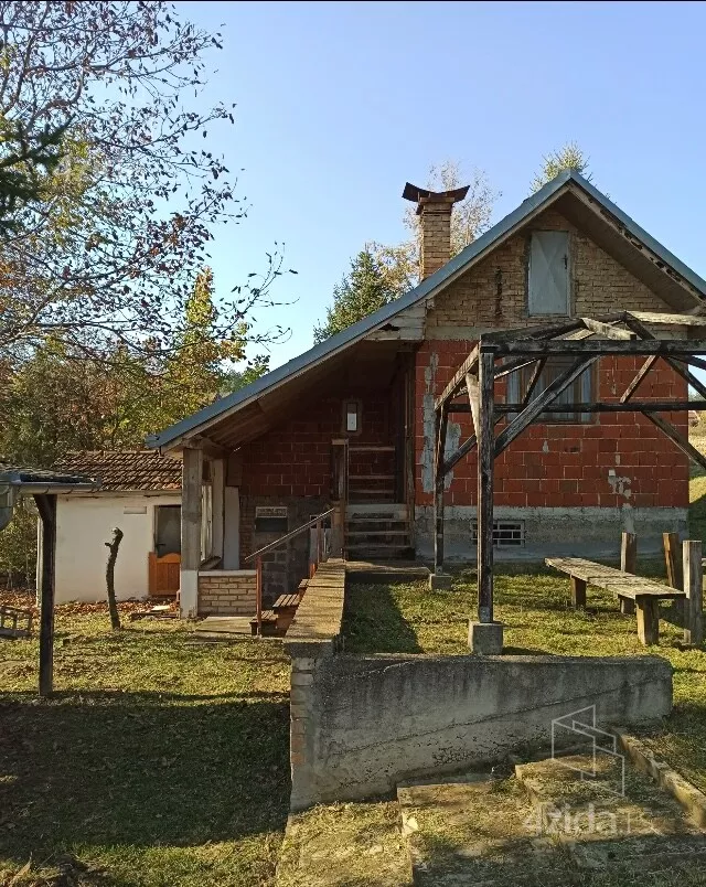 2-etažna kuća | 4zida