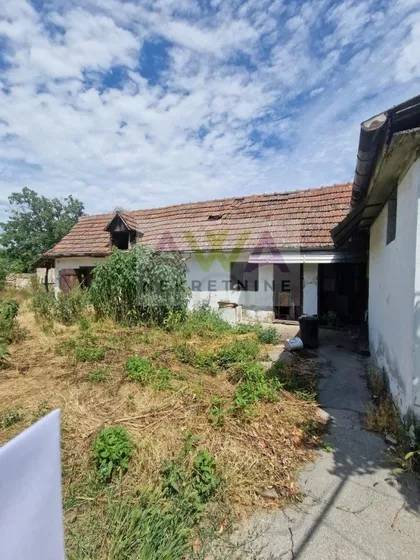 Stara Selenča | 4zida.rs