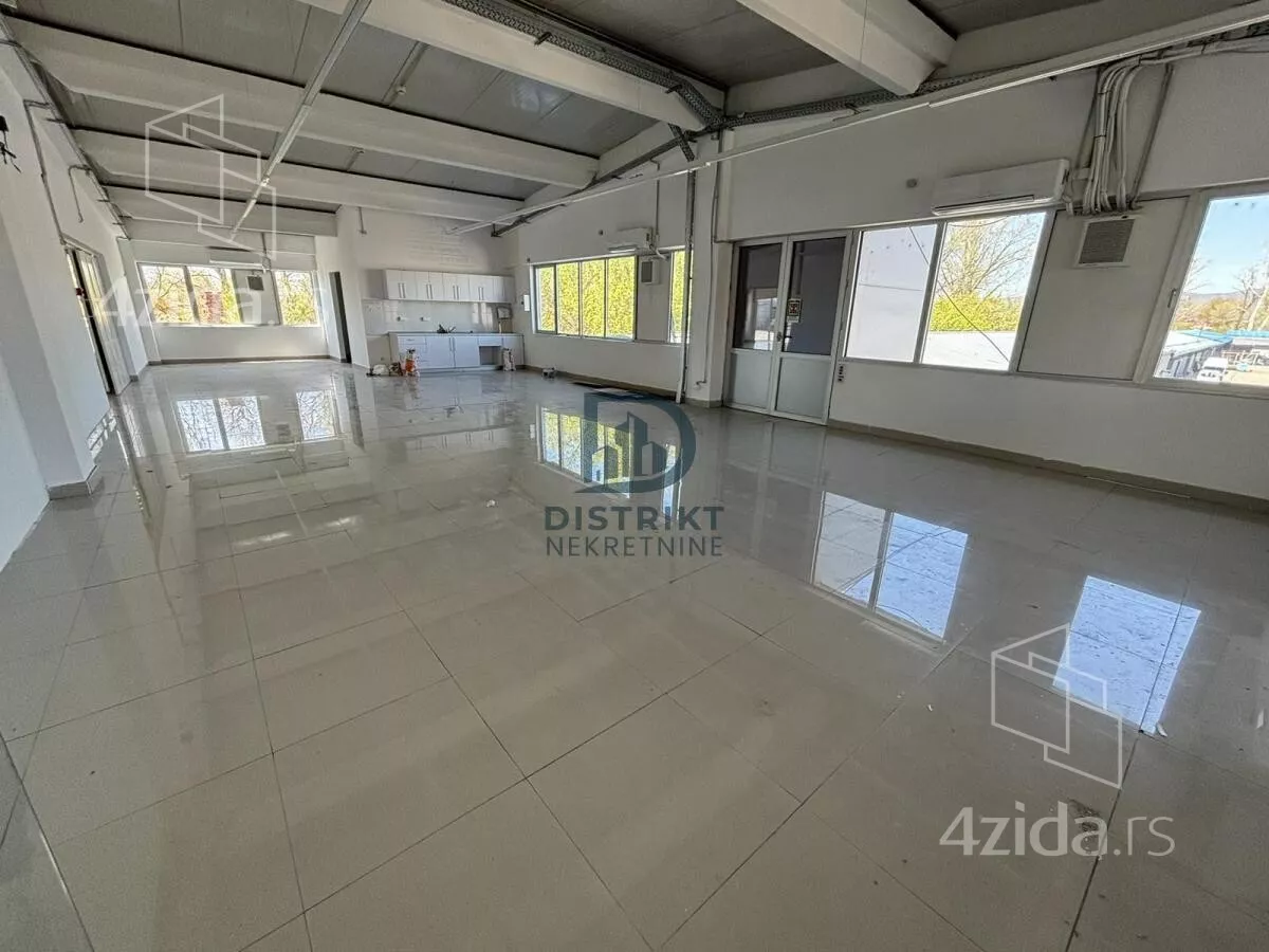 Poslovni prostor | 4zida