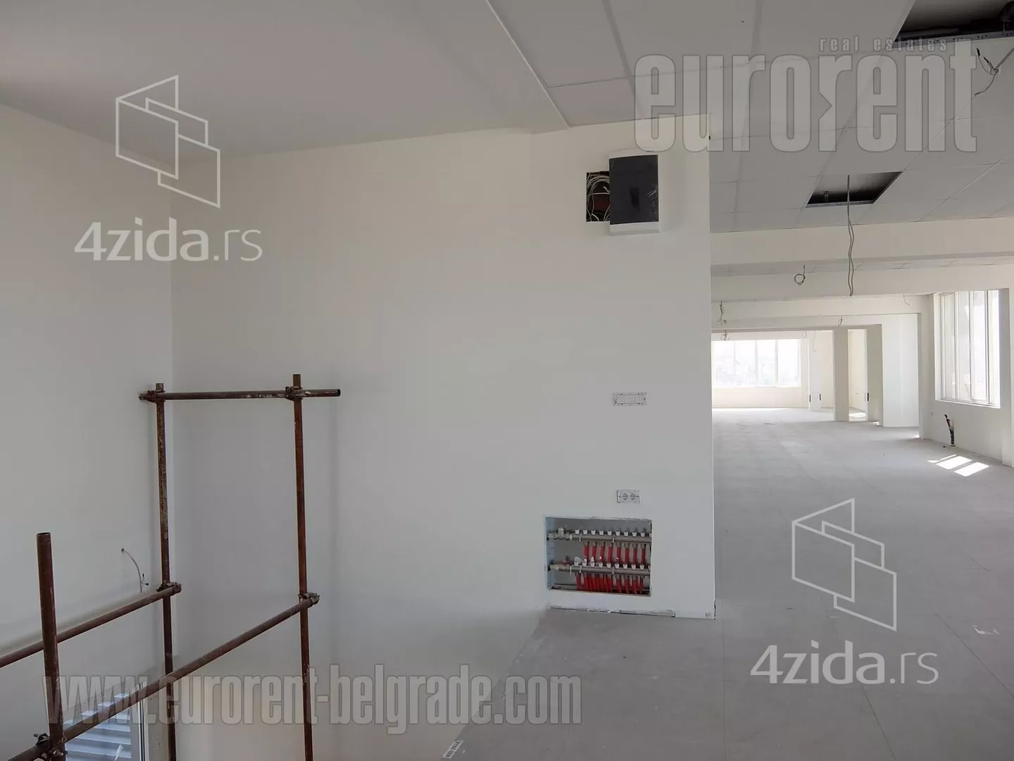 Poslovni prostor | 4zida