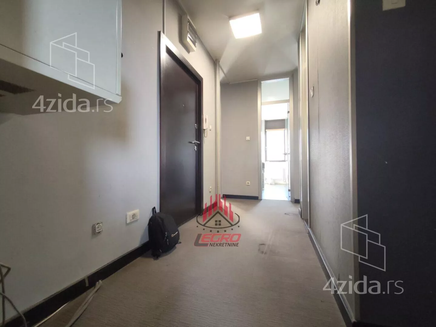 Četvoroiposoban stan | 4zida