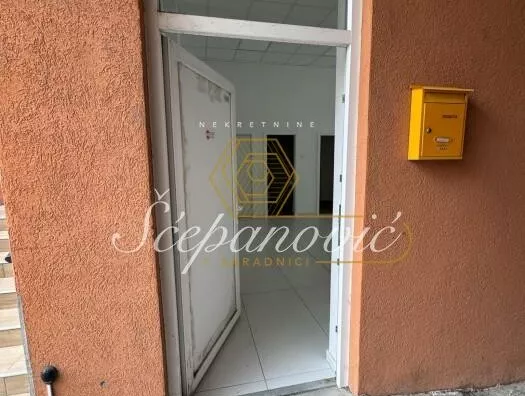 Kancelarija | 4zida