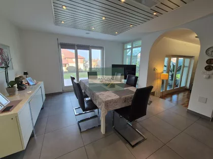 Budžino Brdo | 4zida.rs