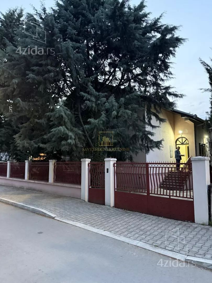 Kuća | 4zida