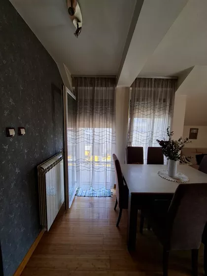 Karađorđeva 8 | 4zida.rs