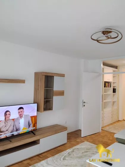 BULEVAR DESPOTA STEFANA | 4zida.rs