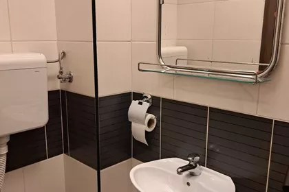 Hadži-Ruvimova | 4zida.rs