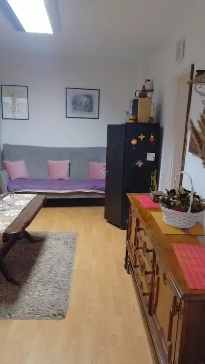 Autokomanda | 4zida.rs